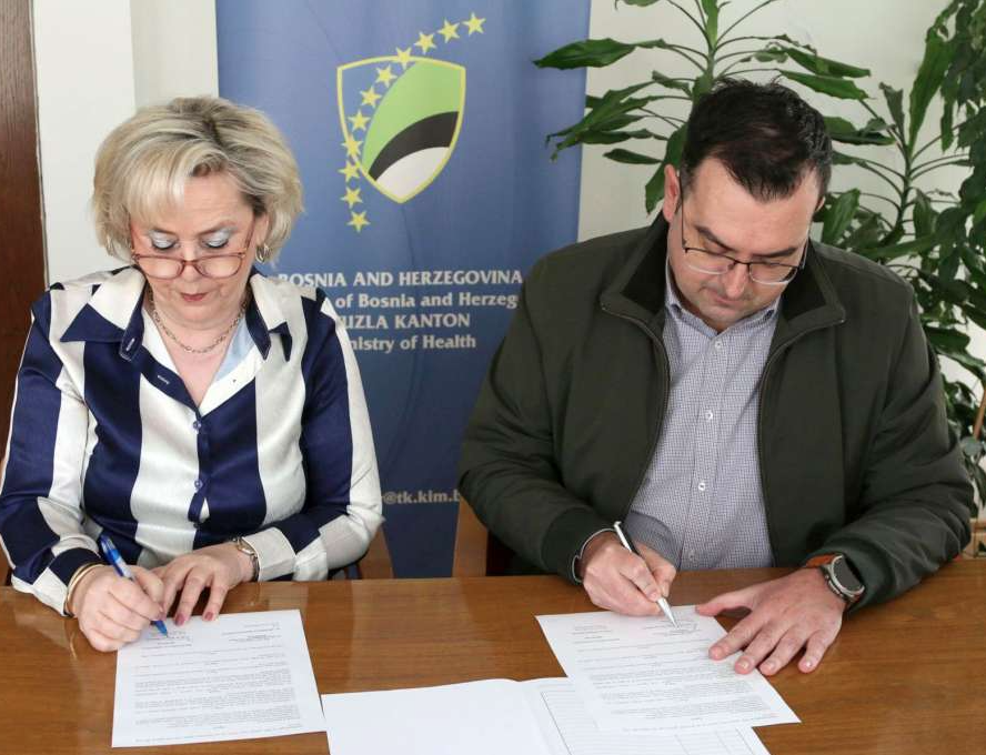 Pola miliona KM za unaprjeđenje uslova liječenja u Općoj bolnici Gračanica