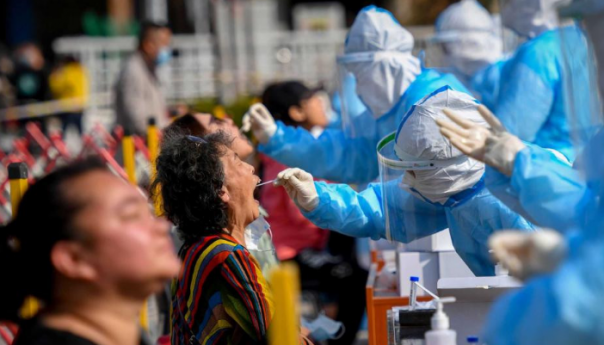 Pola miliona slučajeva kovida dnevno u kineskom gradu