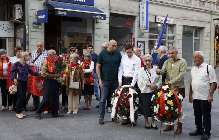 Polaganjem cvijeća i odavanjem počasti obilježen 27. juli - Dan ustanka naroda BiH