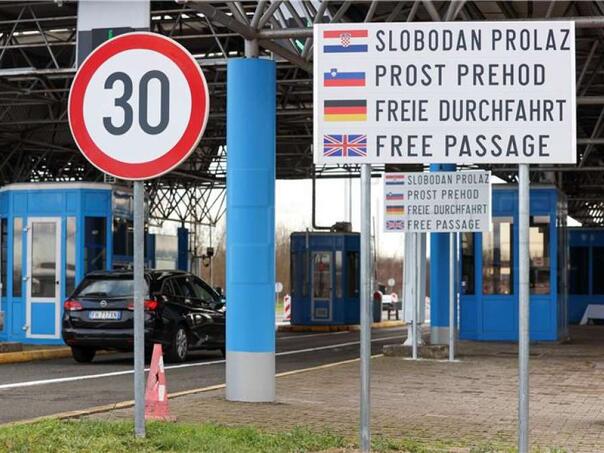 Policajac preko granice puštao strane radnike bez dozvole
