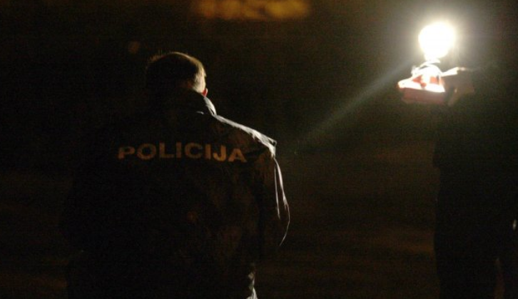 Policajac upucao porodičnog nasilnika koji je prijetio njegovom kolegi