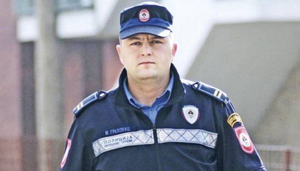 Policajca terete da je lažno prijavio da je otet i opljačkan