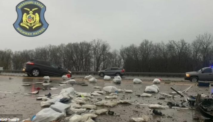 Policajce na cesti dočekalo 230 kg marihuane nakon nesreće