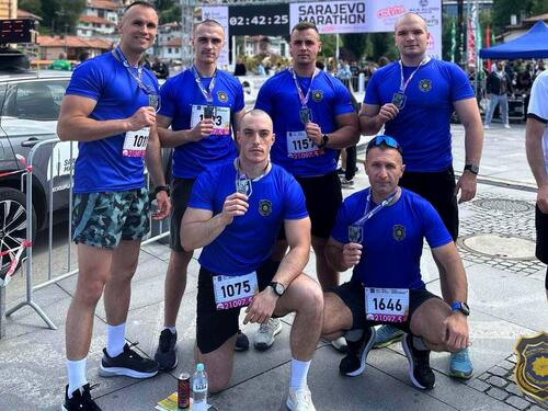 Policajci Federalne uprave policije trčali na Sarajevo Marathonu