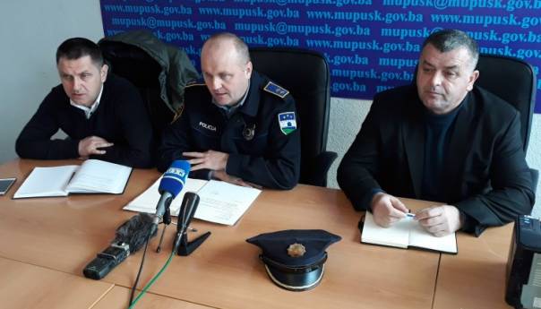 Policajci u USK traže istu osnovicu plate kao kod ostalih budžetskih korisnika