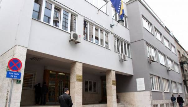 Dojava o postavljenoj bombi i u zgradi CIK-a