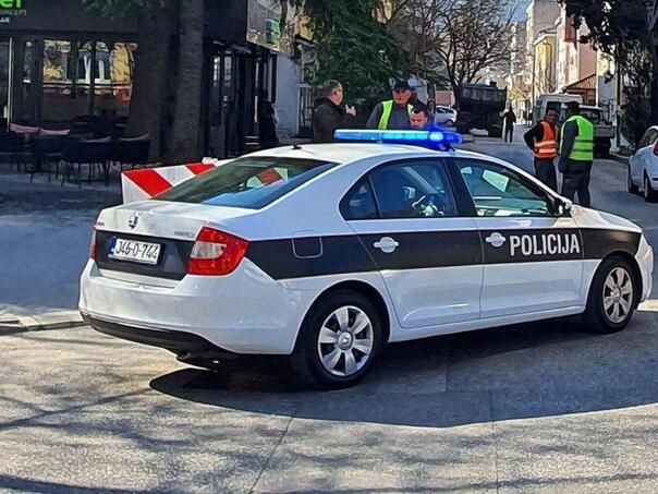 Policija kod pet osoba u Čapljini pronašla drogu