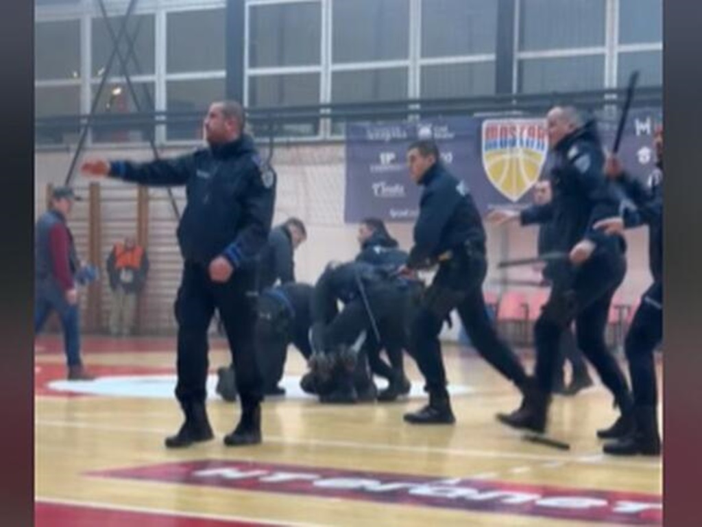 Policija objavila detalje o navijačkim neredima na utakmici u Mostaru