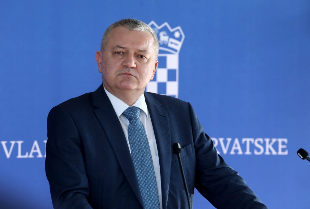 Policija pretresa stan hrvatskog ministra graditeljstva