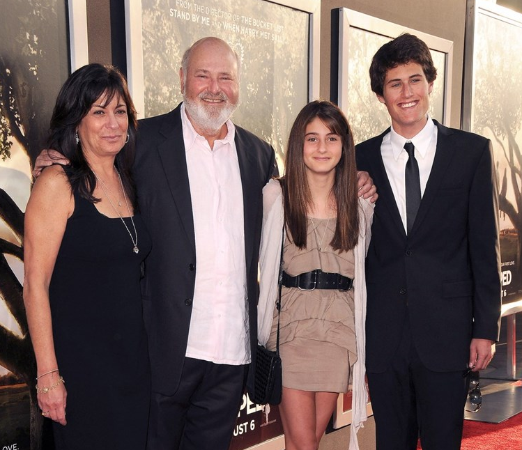 Policija: Sin režisera Reinera odgovoran za smrt svojih roditelja