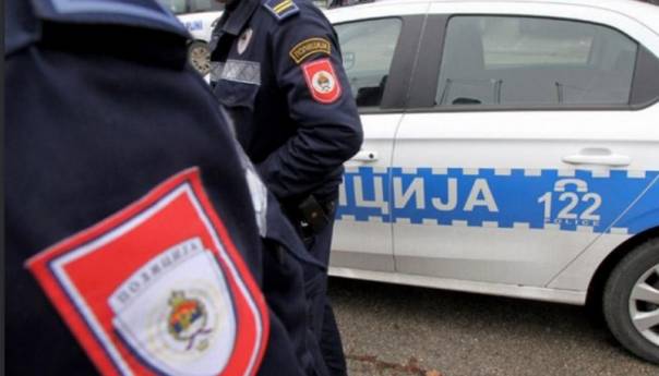 Policija traga za lažnim hodžom, uzeo 30.000 KM za skidanje crne magije