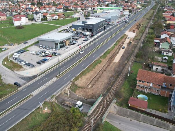 Policija traži vozača koji je na Ilidži udario pješaka