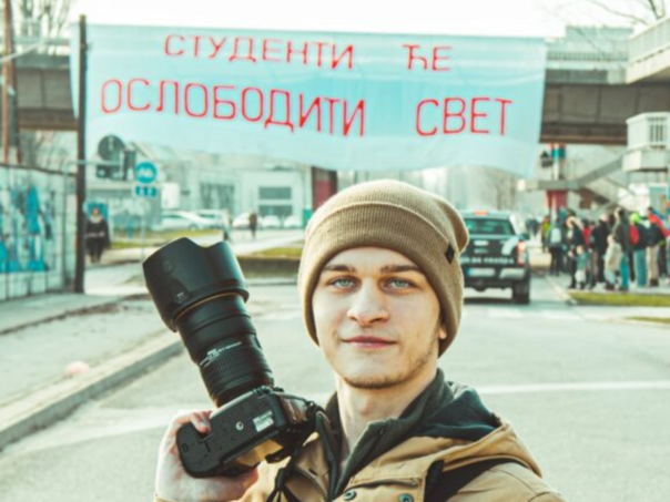 Policija u Beogradu brutalno pretukla studenta: Ubacili su me u vozilo, šamarali ...