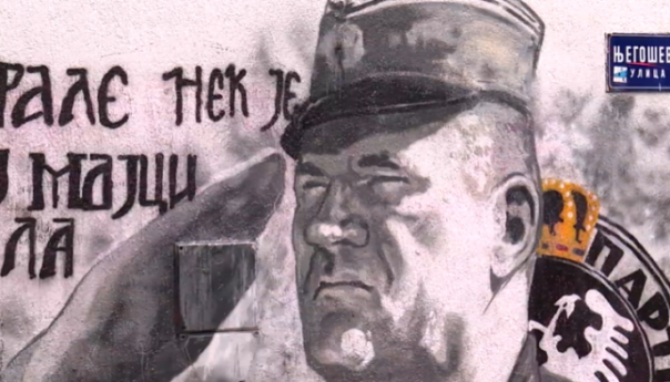 Policija u Beogradu štiti mural zločincu Ratku Mladiću