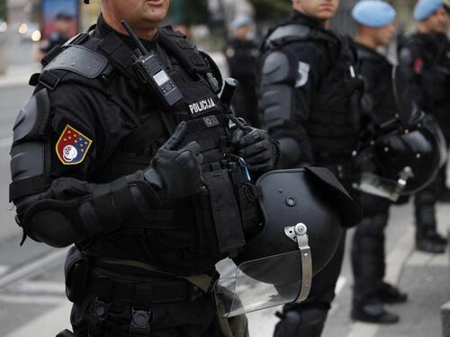 Policija u KS dobija nove uniforme nakon pet godina