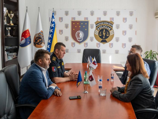 Policija u KS provodi akciju 'Džep' s ciljem suzbijanja džeparenja