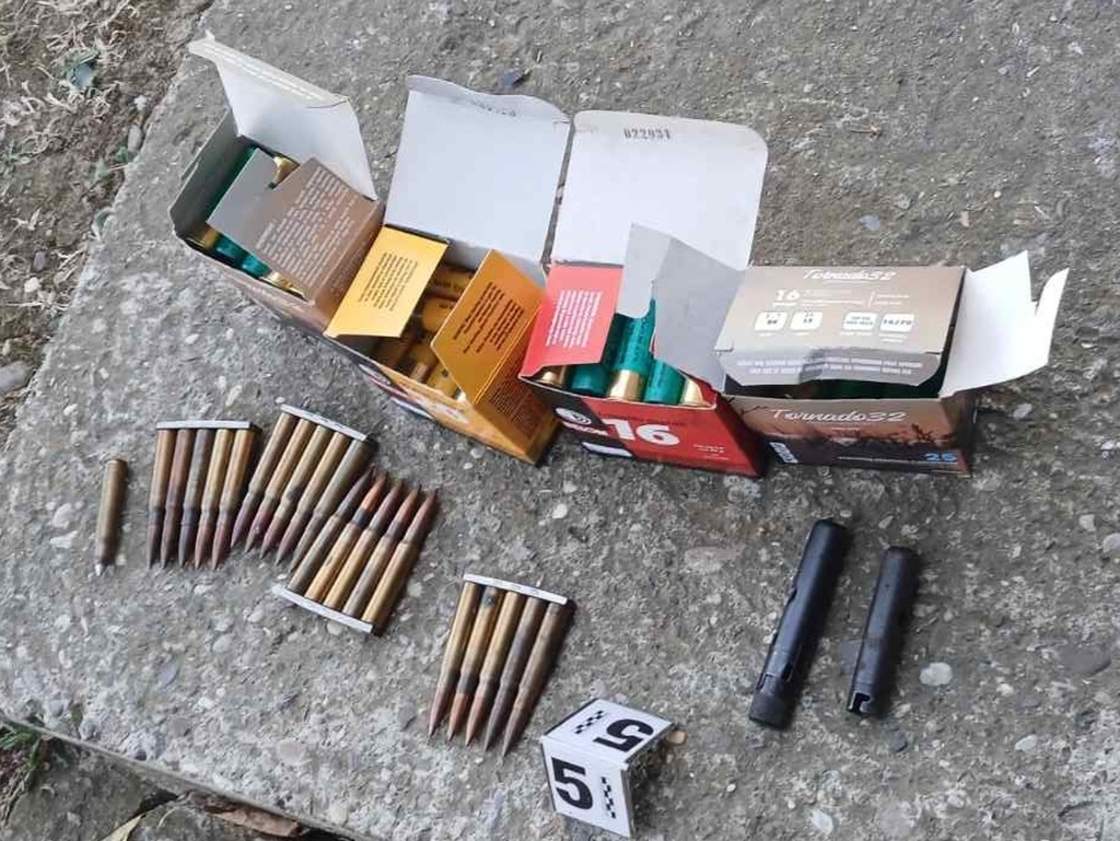 Policija u Laktašima oduzela više komada oružja i municije