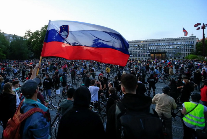 Policija u Ljubljani privela sedam demonstranata