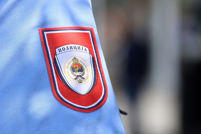 Policija u Rogatici oduzela puške, bombe i veću količinu municije