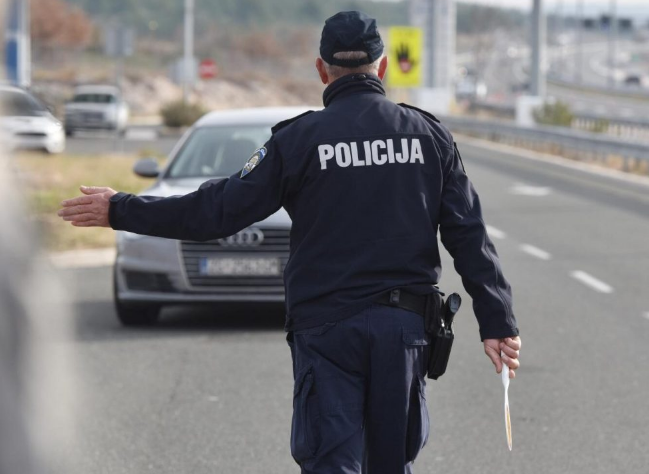 Policija u Sarajevu iz saobraćaja isključila čak 50 pijanih vozača