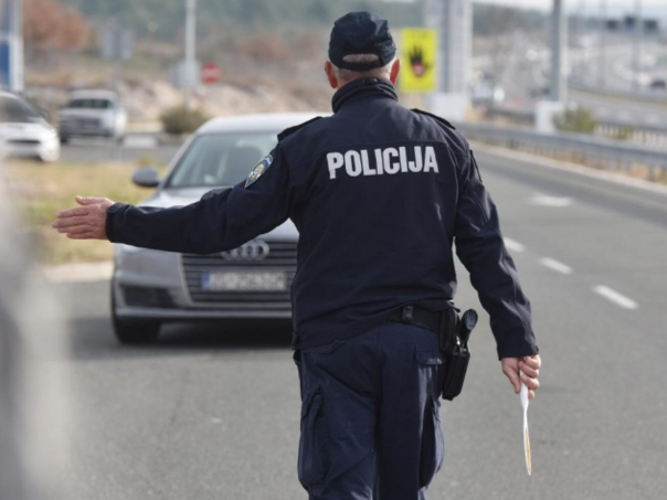 Policija u Sarajevu iz saobraćaja isključila čak 50 pijanih vozača