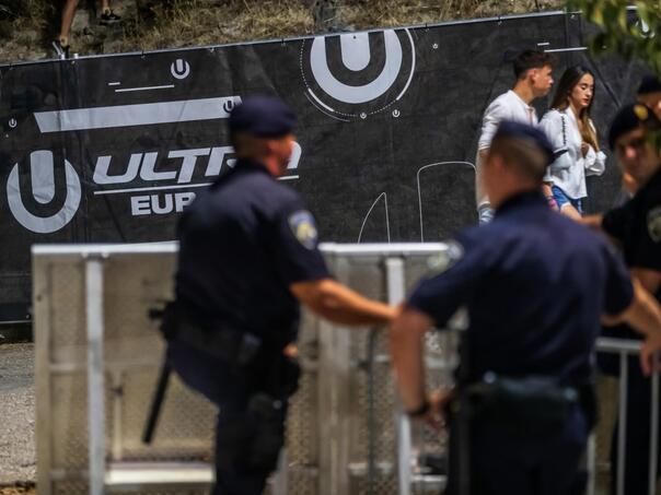 Policija u Splitu privela 119 ljudi, od toga 76 stranaca