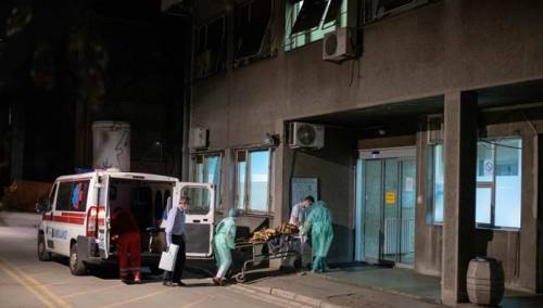 Policija u Srbiji privela migrante u Infektivnu kliniku na testiranje