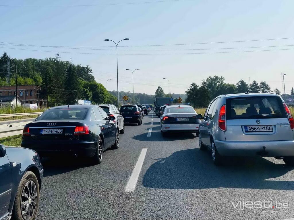 Policija u TK oduzela četiri automobila od vozača zbog neplaćenih kazni