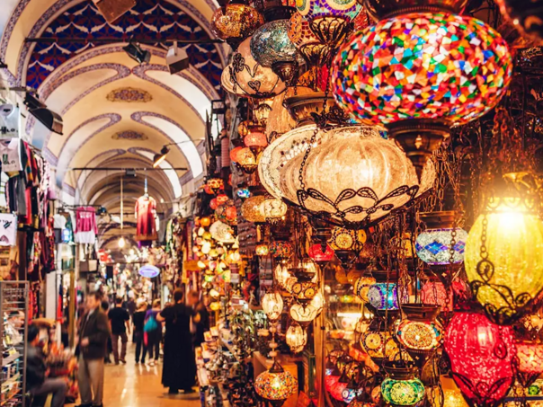 Policija u Turskoj zaplijenila drago kamenje i antikvitete vrijedne 30 miliona dolara