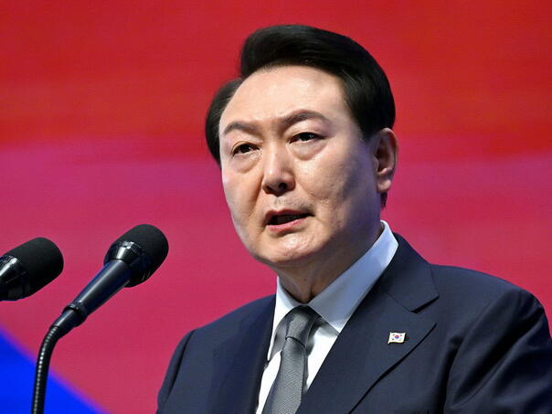 Policija upala u ured predsjednika Južne Koreje, bivši ministar se pokušao ubiti