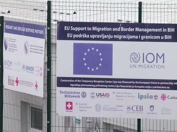 Policija USK provela opsežnu raciju u migrantskom centru Lipa