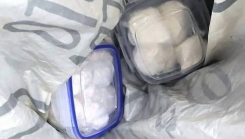 Policija zaplijenila drogu u pretresima u Gračanici i Lukavcu