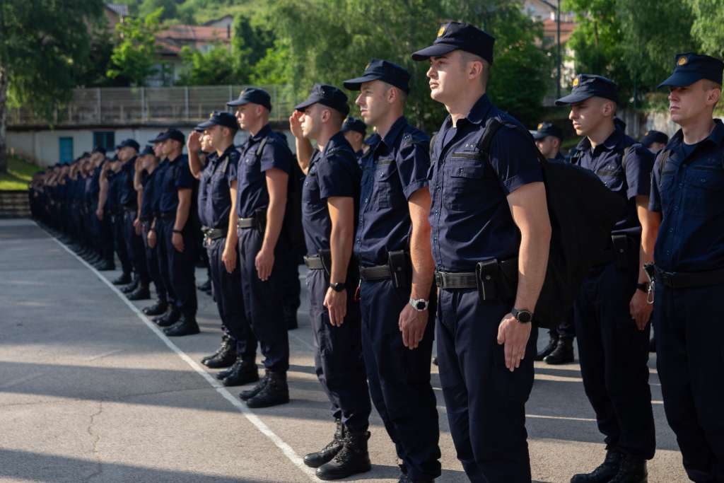 Policijska akademija FMUP-a promovirala 277 mlađih inspektora i policajaca