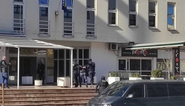 U Hercegovini uhapšeno šest pripadnika automafije