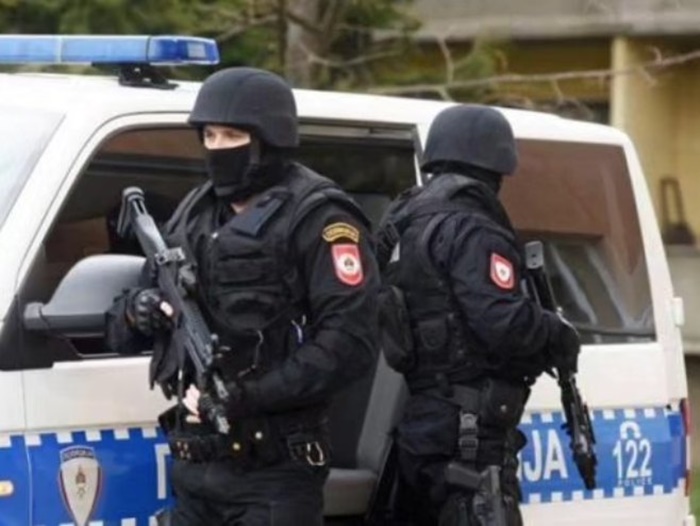 Policijska akcija u Banjaluci, uhapšeno pet osoba