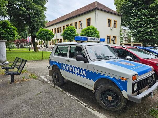 Šta se dešava u Tesliću: Policija RS upala u kuću predsjednika SDS-a