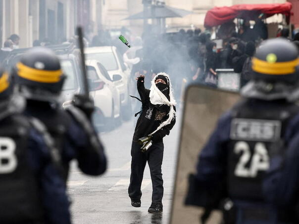 Politička kriza u Francuskoj vjerovatno će biti u centru pažnje na sastanku ECB-a