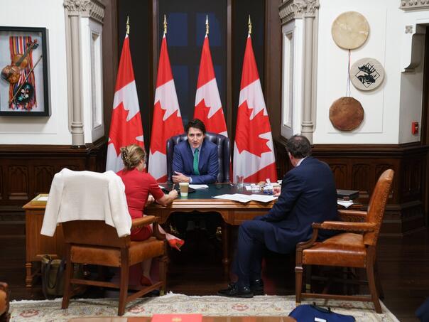 Političke nestabilnosti u Kanadi, ministrica finansija podnijela ostavku