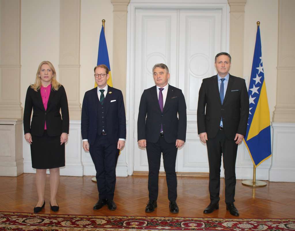 Politički odnosi dobri, jačati ekonomsku saradnju