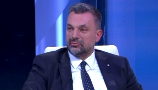 Politika prst u oko treba prestati, ne treba nam kazalište na vakufskoj imovini u Mostaru