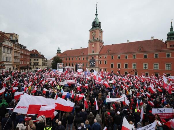 Poljaci protestuju protiv ilegalnih migranata i EU politike