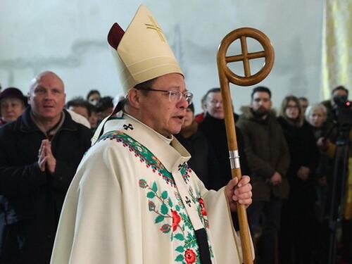 Poljska crkva je na rubu ponora: Pada broj katolika, krštenja, svećenika...