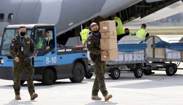 Poljska donirala BiH zaštitnu opremu za borbu protiv COVID-19