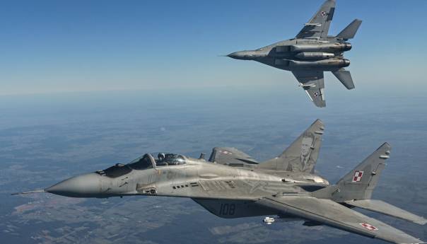 Poljska isporučila Ukrajini nekoliko borbenih aviona MiG-29