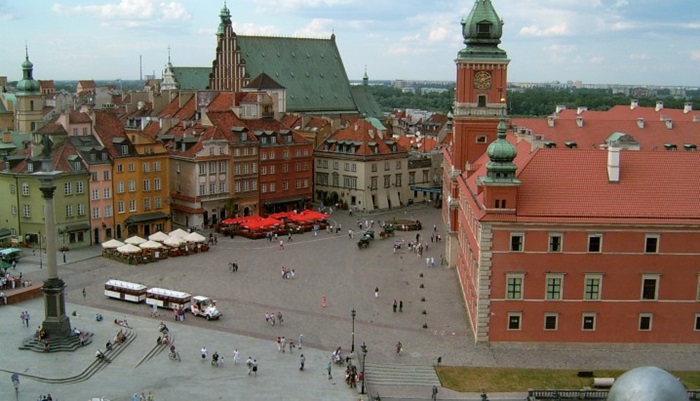 Poljska pojačava restrikcije zbog porasta broja zaraženih