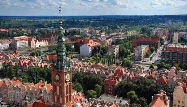 Poljska ruši četiri spomenika Crvenoj armiji