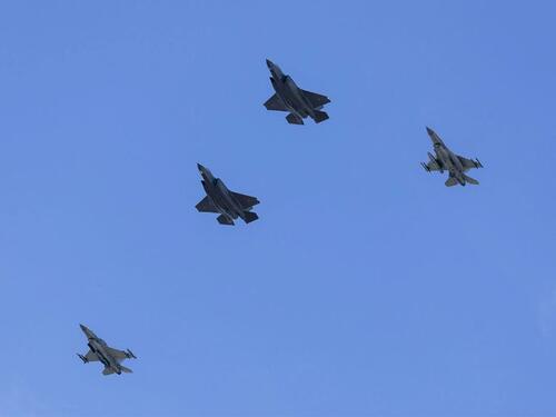 Poljska zbog Rusije podigla borbene avione