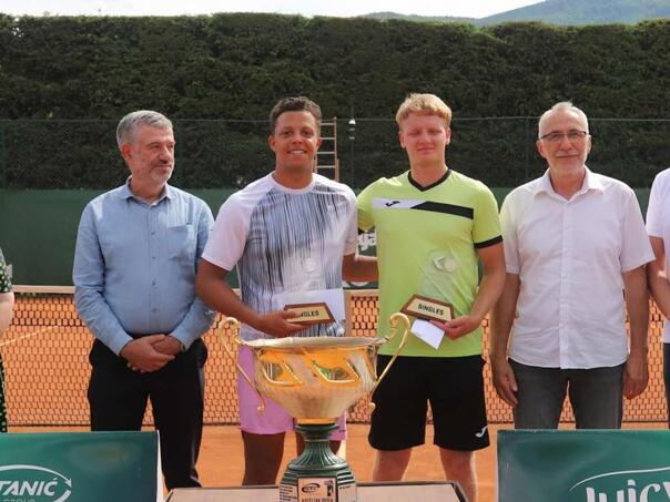 Poljski teniser Maks Kasnikowski pobjednik turnira 'Juicy Kiseljak Open 2024.'