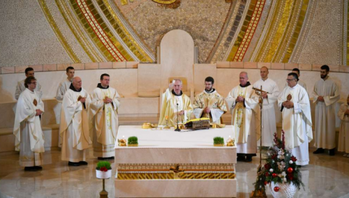 Polnoćke širom BiH označile početak proslave Božića