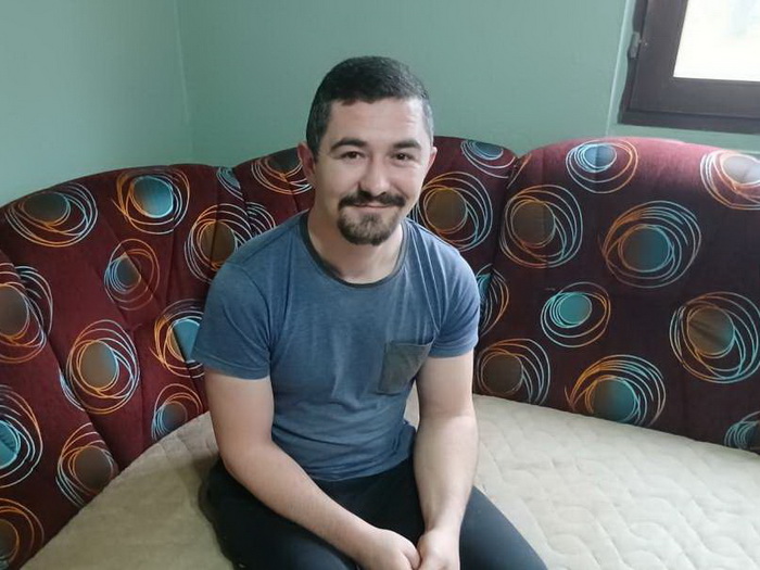 Pomozimo Amelu u borbi za bolji život